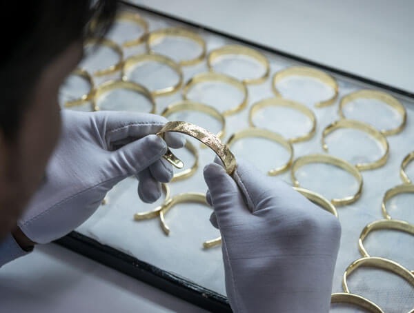 The Custom Jewelry Manufacturing Process Explained | essentialsjewelry.com